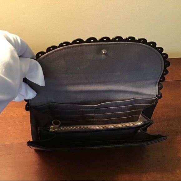 See by Chloe Black Scalloped Trim Wallet - Picture 2 of 10